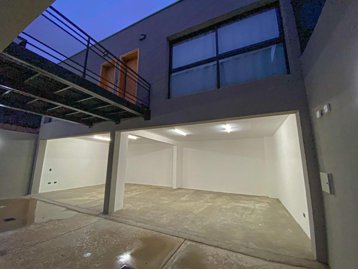 Luxury Apartments メンドーサ エクステリア 写真